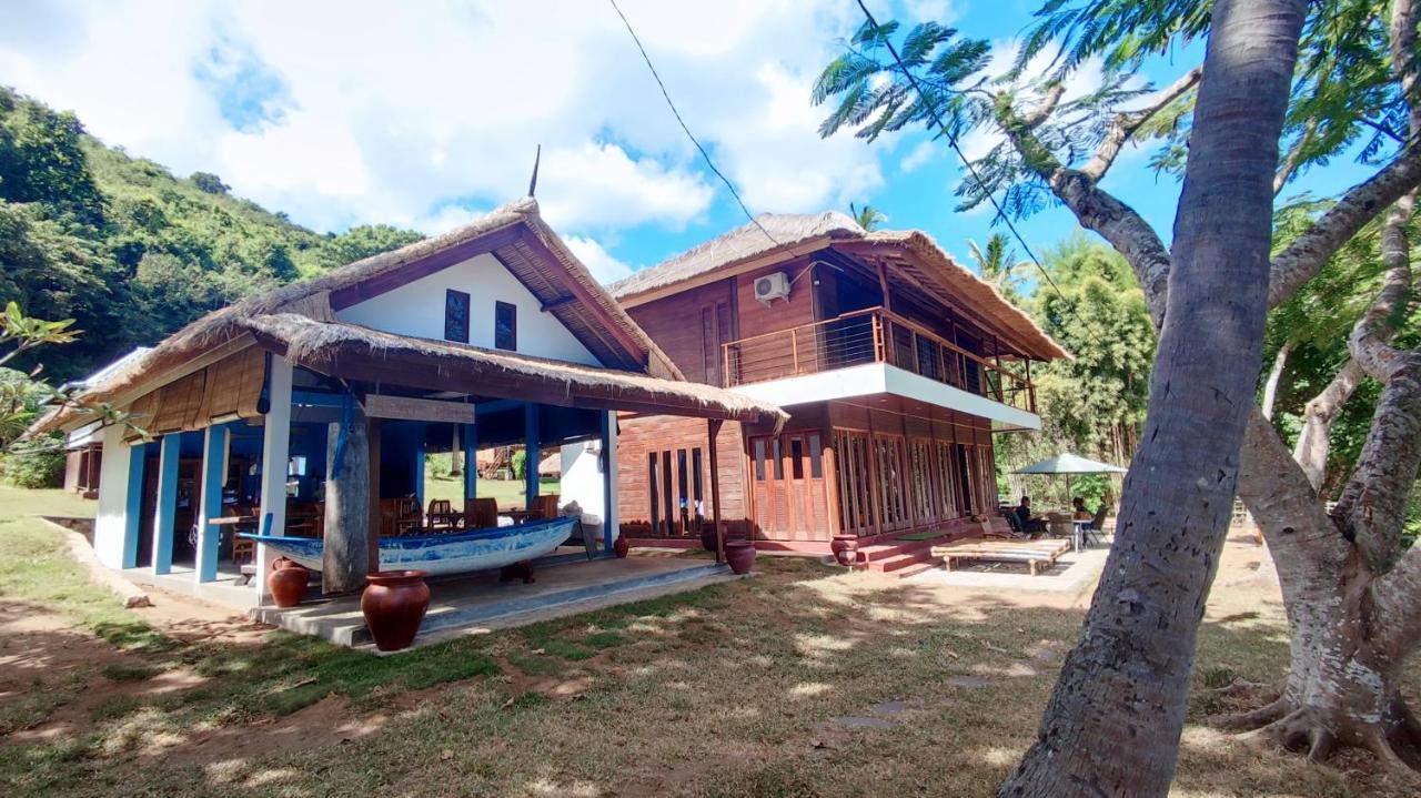 Khabita Beach Resort Lembar  Exterior photo