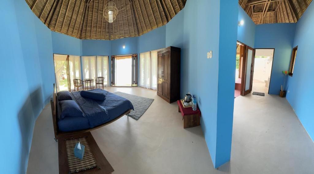 Khabita Beach Resort Lembar  Exterior photo