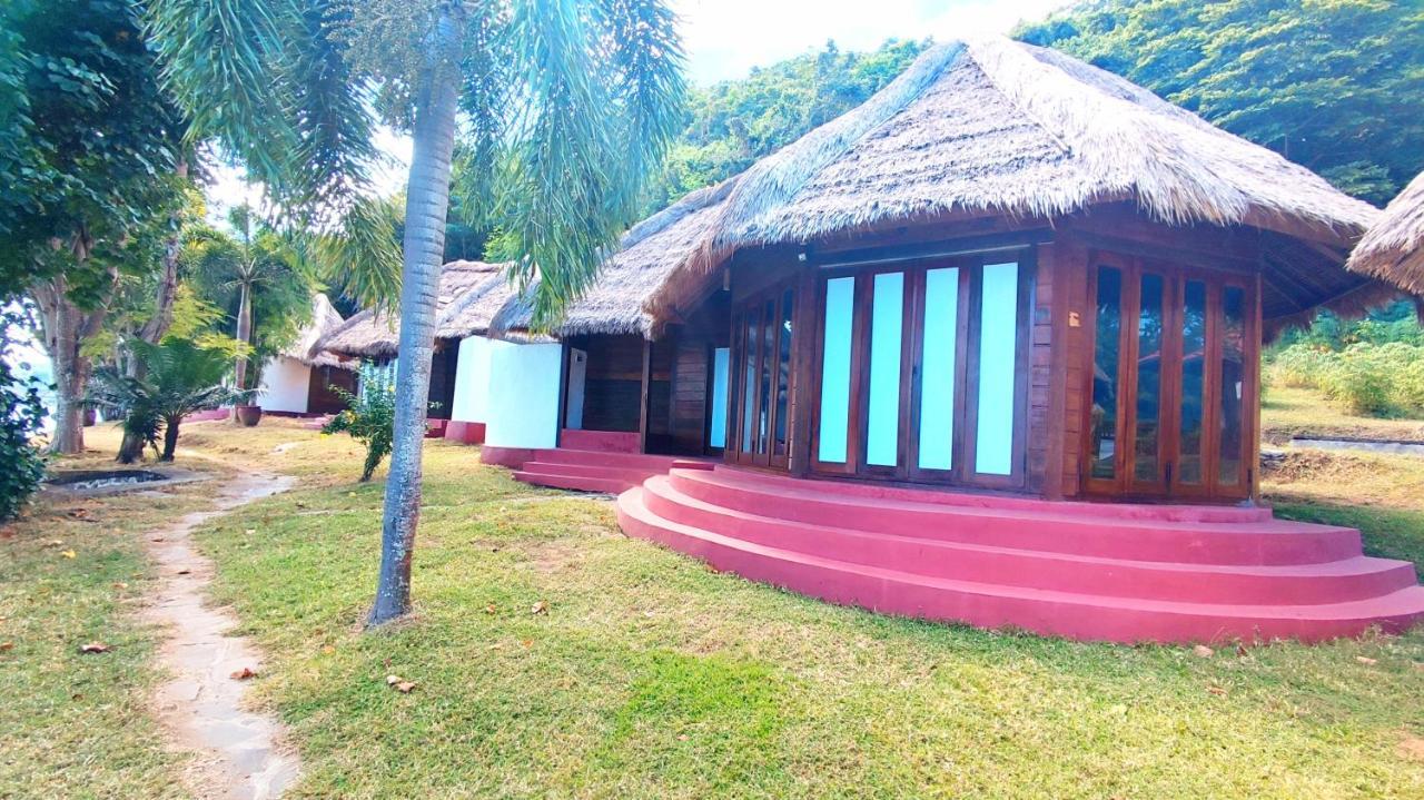 Khabita Beach Resort Lembar  Exterior photo