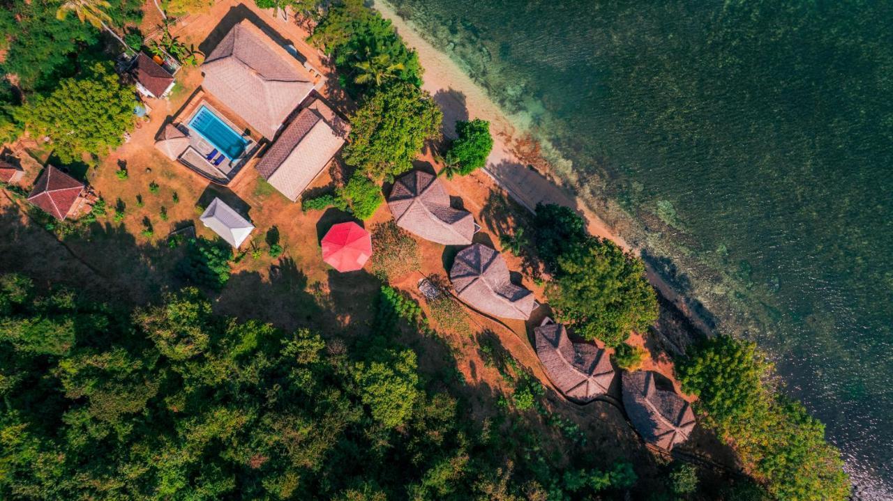 Khabita Beach Resort Lembar  Exterior photo